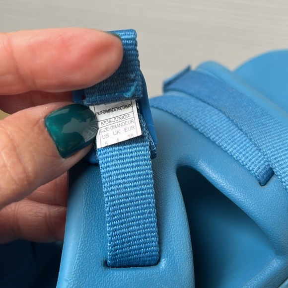 Chaco Blue Sports Sandals Size 5 Big Kids - Picture 12 of 15